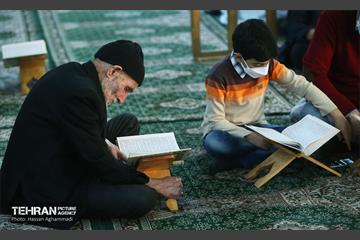 جزءخوانی قرآن کریم در حرم عبدالعظیم حسنی(ع) 13