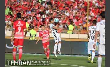 دیدار پرسپولیس و راه آهن در لیگ برتر فوتبال 15
