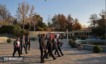 بازدید کمیسیون برنامه و بودجه شورای شهر از پروژه‌های منطقه 11 25