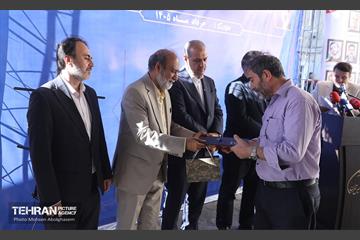 رونمایی از المان یادبود شهدای جنگ 12 روزه میدان قدس 21