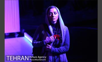 نمایش خواب خیس ماهی‎ 3