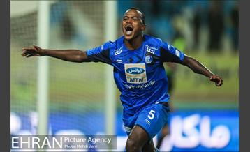 دیدار تیم های استقلال تهران و سپاهان اصفهان 20