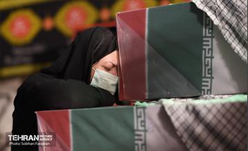 وداع با شهدای گمنام در باغ موزه دفاع مقدس 15