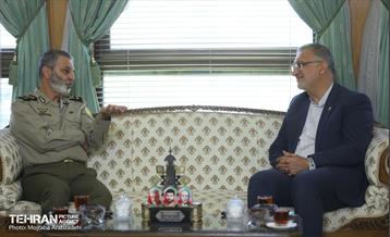 دیدار فرمانده کل ارتش با شهردار تهران 9