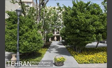 عمارت دبیرالملک 16