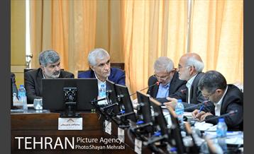 جلسه کمیسون عمران مجلس شورای اسلامی با حضور شهردار تهران 21
