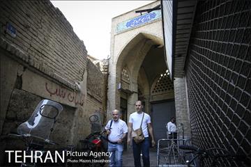 شهرنگار؛ کوچه مروی 10