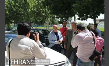 کنفرانس مطبوعاتی علی منصوریان سرمربی جدید استقلال تهران‎ 1