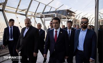 بازدید شهردار دوشنبه از برج میلاد 16