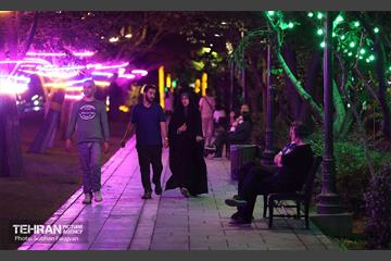 «جشن نور تهران» در بلوار کشاورز 10