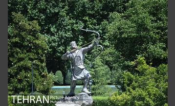 مجموعه سعد آباد 10