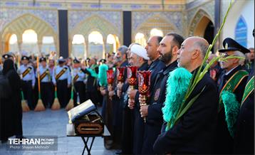 آیین تعویض پرچم گنبد حضرت عبدالعظیم الحسنی(ع) 36