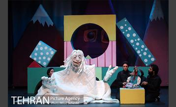 افتتاح و اجرای نمایش موش تا موش‎ 15