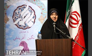 همایش تجلیل از بانوان فعال محلات 2