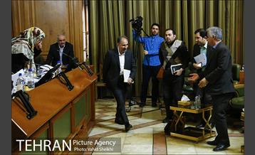 جلسه شورای شهر با حضور شهردار تهران 18