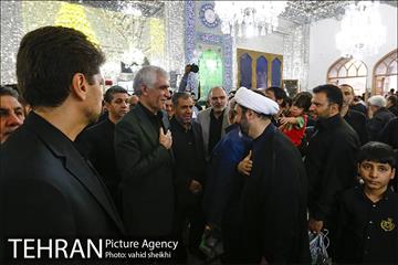 حضور شهردار در بین عزاداران امام حسین(ع)در حرم حضرت عبدالعظیم حسنی 5