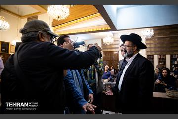 بزرگداشت رهبر شهید انقلاب در کنیسه یوسف‌آباد