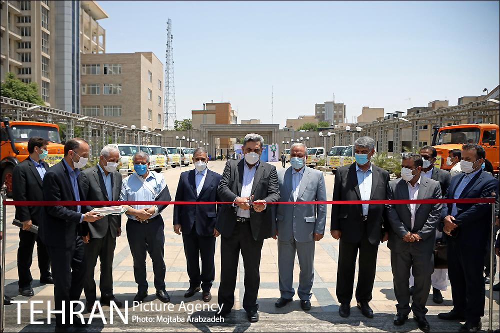 آیین واگذراری ماشین‌آلات به استان‌های سیستان‌و‌بلوچستان 32