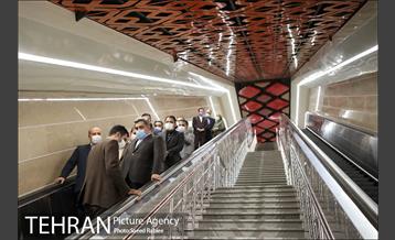 بازدید شهردار تهران از ایستگاه مترو برج میلاد 6