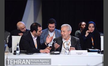 میزگرد دولت های محلی و منطقه ای 2