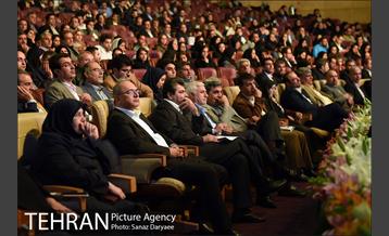 آیین اختتامیه دهمین جشنواره بین المللی برترین های پژوهش و نوآوری در مدیریت شهری 22