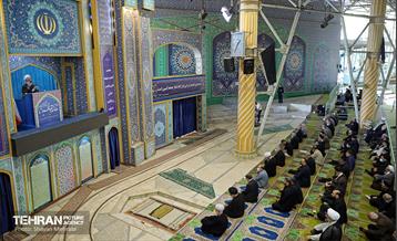 میز خدمت شهرداری تهران در نماز جمعه 49