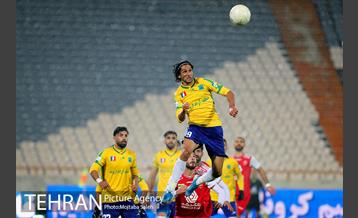 دیدار تیم های فوتبال پرسپولیس و صنعت نفت 14