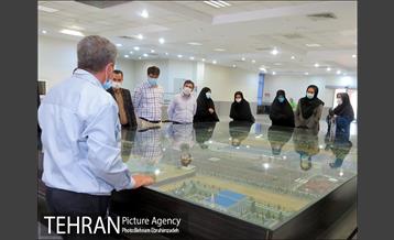 بازدید جمعی از مدافعان سلامت از مجتمع پردازش و دفع آرادکوه 9