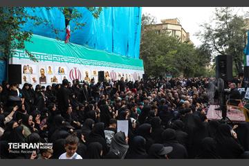 مراسم عزاداری شهدای محله دردشت با نوای حاج مهدی رسولی  7