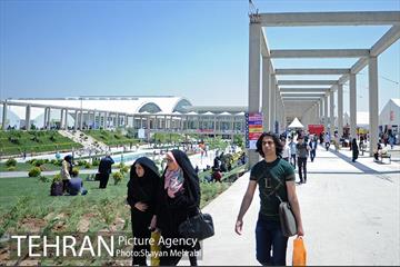 هفتمین روز نمایشگاه بین المللی کتاب تهران 10
