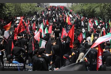 تشییع پیکر آقای شهید ایران - 1 8