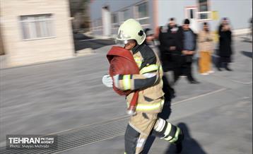 دوره آموزشی آتش‌نشانی ویژه خبرنگاران 22