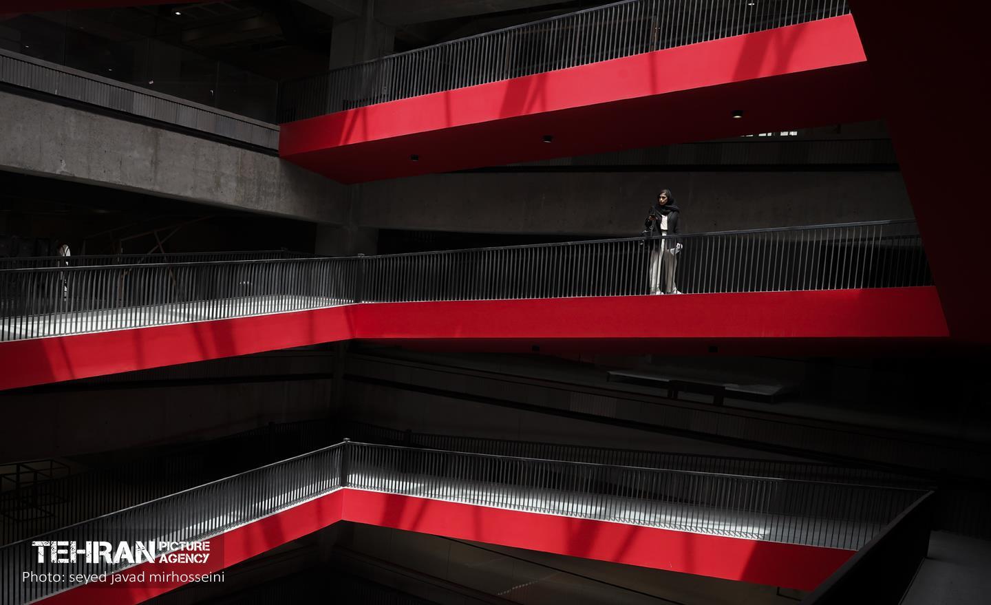 بازدید معماران از مجموعه تاریخی اتحادیه و پروژه بازآفرینی ساختمان بلدیه 5