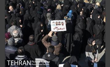 تشییع شهدای آتش نشان با حضور مردم 22