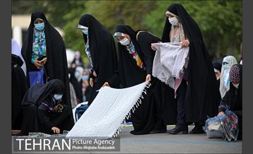 نماز عید فطر در دانشگاه تهران 3