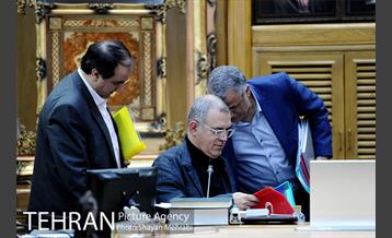 جلسه شورای ویژه معاونان با حضور شهردار تهران 41