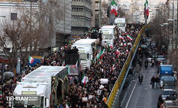 تشییع پیکر ۱۰۰ شهید مردمی و مدافع امنیت در تهران 8