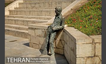 یوسف آباد، بی باغ و بی آسیاب 25