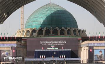 اقامه نماز بر پیکر آقای شهید ایران - 1 19