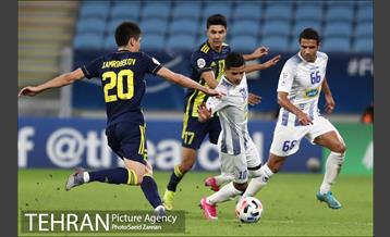 دیدار تیم های استقلال تهران و پاختاکور ازبکستان 1