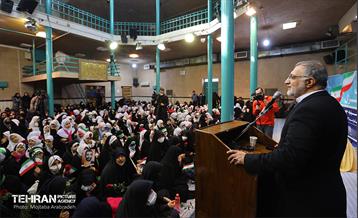 حضور شهردار تهران در حسینیه جماران تهران 16