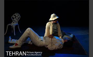 افتتاح تماشاخانه کنش معاصر با اجرای نمایش بازی یالتا‎ 13