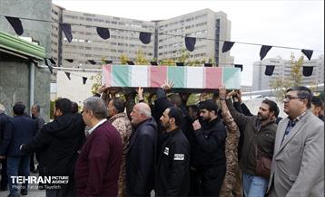 تشییع پیکر شهدای مدافع حرم در منطقه ۵ 28