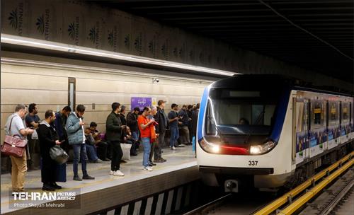 ایستگاه متروی توحید 2