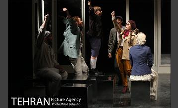 نمایش دشمن مردم‎ 7