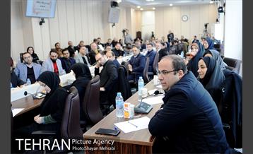 نشست دورنگاه ارتباطات شهر تهران 40