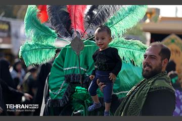حضور کودکان در مراسم پیاده روی جاماندگان اربعین حسینی(ع) 8