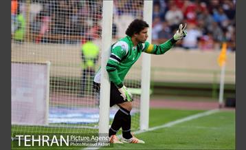 دیدار پرسپولیس و صنعت نفت آبادان در لیگ برتر فوتبال 9