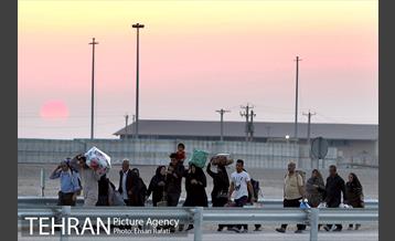 پیاده روی زائران امام حسین (ع) از مرز شلمچه 2