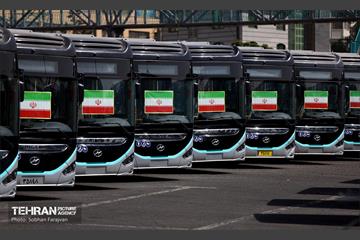 آیین بهره‌برداری از ۲۰۱ دستگاه اتوبوس برقی 49